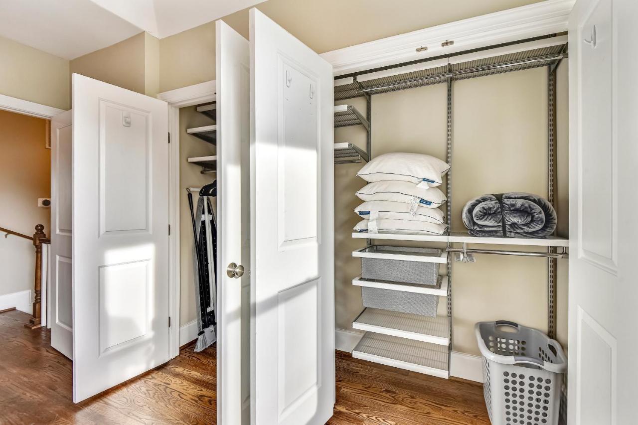 Edgewood Guesthouse Apartment Unit Washington Esterno foto